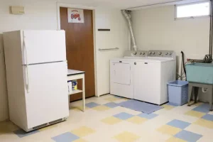 washing area with washing machine